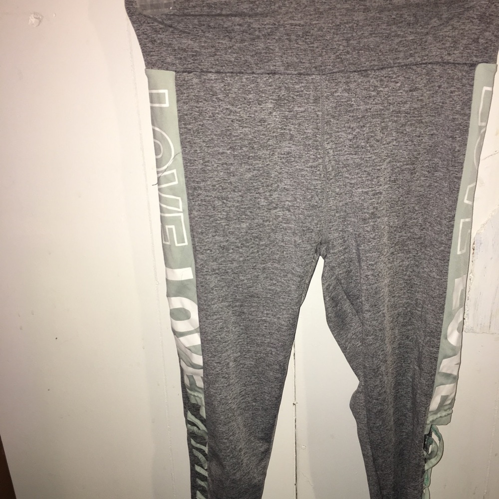 Criss cross love leggings